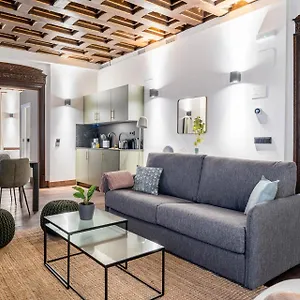 Limehome Palacio De Alava-velasco , Vitoria España