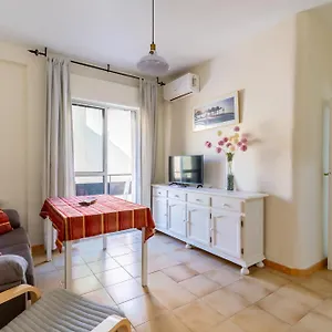 Familiar Maria Auxiliadora Apartamento